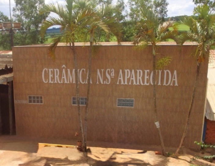 Vista aérea da fábrica